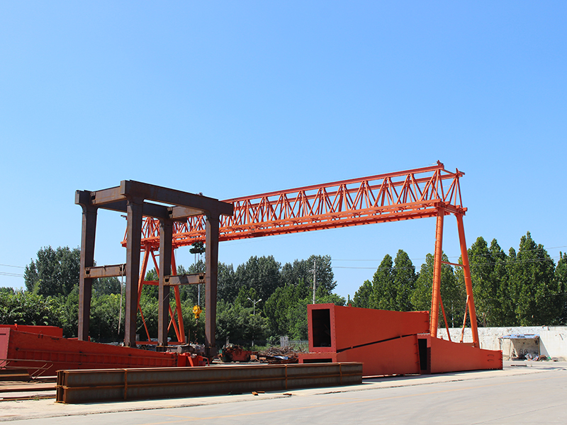 單梁起重機(jī)